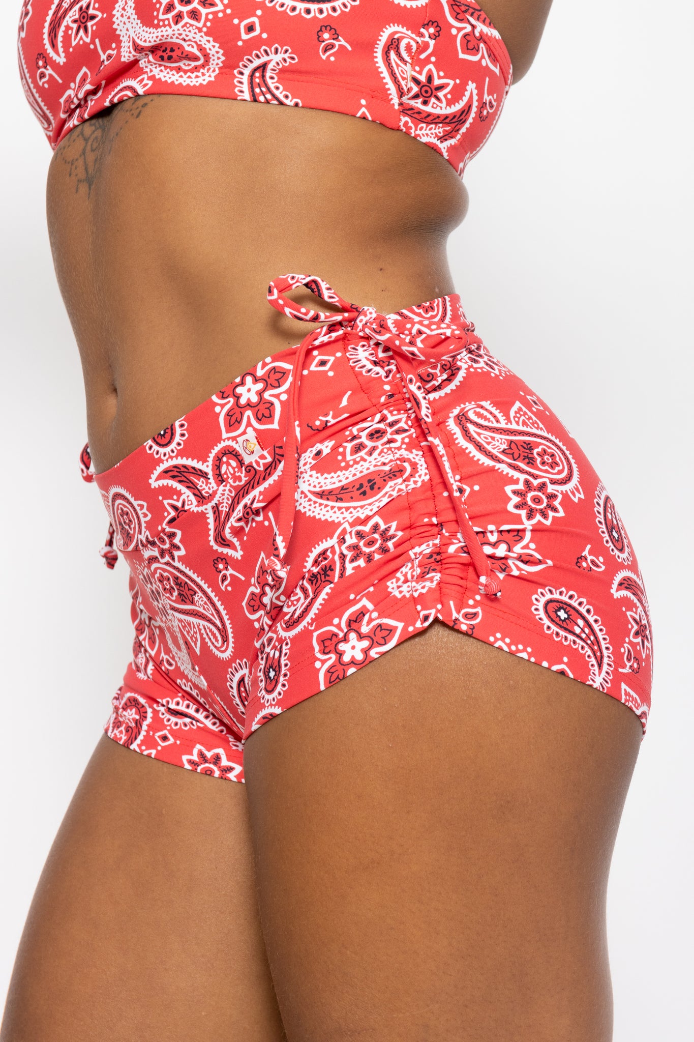 Side String Shorts Red Paisley, Cool From Light